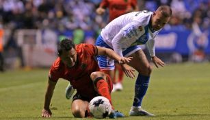 Acosta y Ferrareis durante el partido