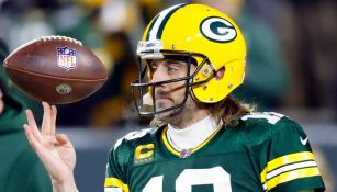 Aaron Rodgers en un juego de NFL 