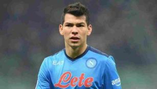 Chucky Lozano en acción con Napoli