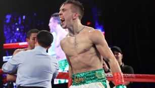 Michael Conlan reacciona en el ring