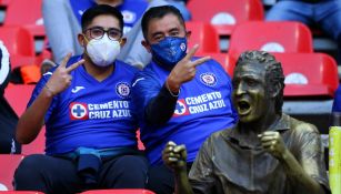 Fanáticos de Cruz Azul en el Azteca 