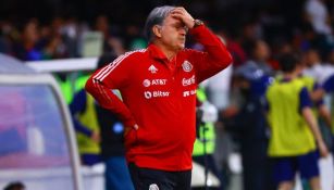 Tata Martino en el juego ante Estados Unidos