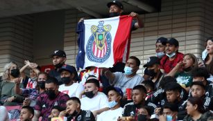 Aficionados de Chivas en juego ante Rayados