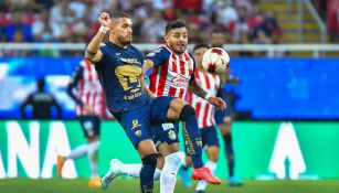 Freire y Vega en el último Chivas vs Pumas en el Akron