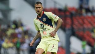 Jérémy Ménez jugando partido en la Liga MX con el América