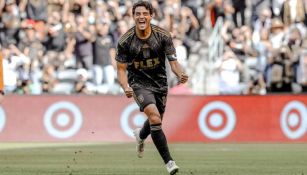 Carlos Vela celebrando anotación en la MLS con LAFC