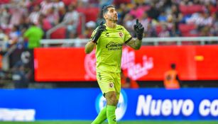 Gil Alcalá durante un partido con Xolos