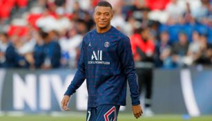 Kylian Mabppé previo a jugar partido con el PSG en Ligue 1