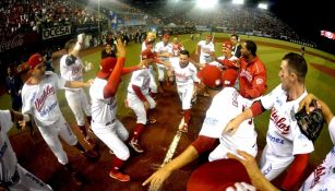 Diablos Rojos: Barrió serie ante Saraperos con cuadrangular del Haper Gamboa