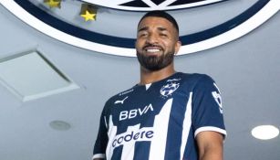 Rodrigo Aguirre es el nuevo delantero de los Rayados