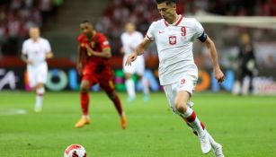 Robert Lewandowski con Polonia ante Bélgica