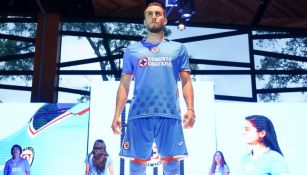 Presentación del nuevo uniforme de Cruz Azul