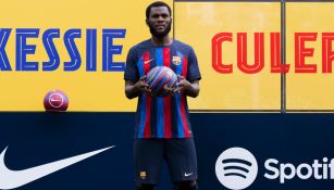 Franck Kessie durante su presentación con el Barcelona 