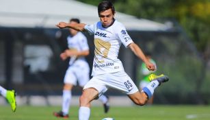 Bryan Lozano como jugador de Pumas