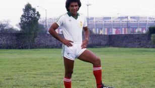 Hugo Sánchez con el Tri