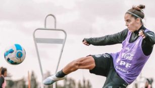 Mariana Larroquette entrenando con Argentina