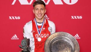 Lisandro Martínez reconocido por el Ajax