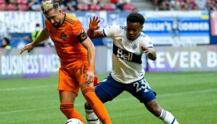 Herrera en el partido ante Vancouver 