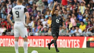 Carlos Vela celebrando su gol en el All-Star Game 