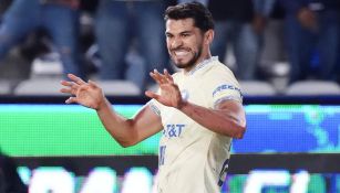 Henry Martín celebrando su gol ante Pachuca