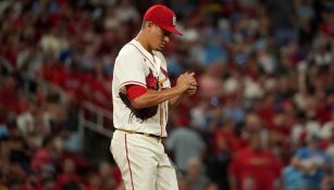 Giovanny Gallegos: Sacó los últimos tres outs en el triunfo de Cardinals ante Rockies