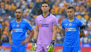 Afición de Cruz Azul pidió salida de Baca y Cata