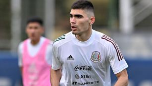 Johan Vásquez, zaguero de la Selección Mexicana