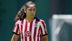 Victoria Acevedo en juego con el Rebaño