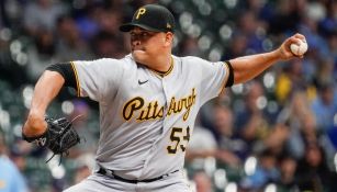 Manny Bañuelos: Victoria del mexicano con los Pirates ante los Brewers