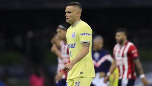 Jonathan Rodríguez durante un partido con América