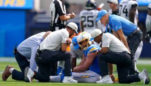 Chargers mandaron a Bosa a lista de lesionados