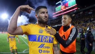 André-Pierre Gignac festejando un gol