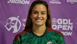 Maria Sakkari con el jersey de la Selección Mexicana