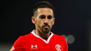 Fernando Navarro durante un partido del Toluca