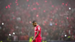 Brayan Angulo en lamento con Toluca durante la Ida de la Final del AP22