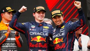 Checo Pérez y Verstappen en un GP de la F1