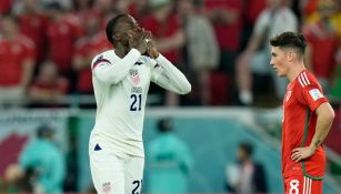 Tim Weah en festejo de gol