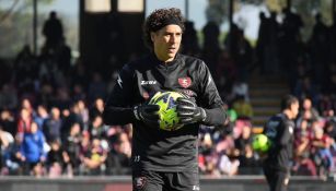 Guillermo Ochoa previo a su debut con el Salernitana