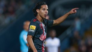 Diego Lainez no se arregló con América y apunta a los Tigres