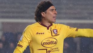 Guillermo Ochoa recibe elogios del presidente de Salernitana: "Gran fichaje, fortalece al equipo"