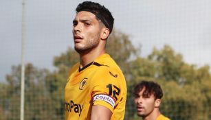 Raúl Jiménez en un partido con Wolves