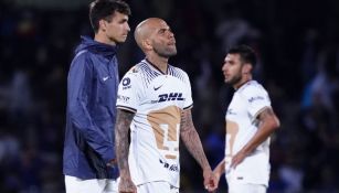 Dani Alves era vigilado en sus juegos con Pumas