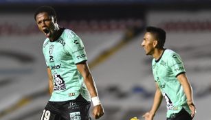 León golea a Querétaro y logran su primera victoria en la temporada