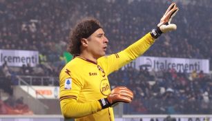 Guillermo Ochoa se queda sin entrenador en el Salernitana