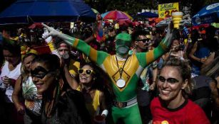 Carnaval de Brasil vuelve al ritmo de samba tras la pandemia 