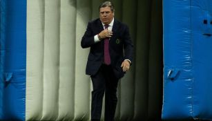 Miguel Herrera así reapareció en el Azteca