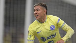 Emilio Lara durante un partido con América