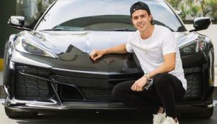 Sebastián Córdova 'sorprende' en redes sociales mostrando auto con valor de 4 millones de pesos 