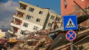 El sismo de este lunes dejo decenas de heridos y una persona falleció