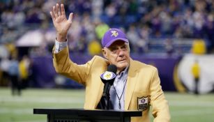 Bud Grant, exentrenador de los Vikings de Minnesota